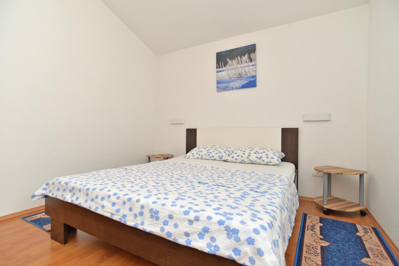 Apartments Safija 1985 Fažana エクステリア 写真